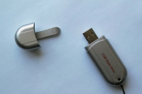 ������ ��������� ������� ������ USB Flash ������ �������������