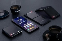   - Galaxy S20, Galaxy Z Flip     Samsung   