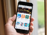  - -10   App Store  2020.  Apple