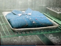 Новости рекламы - Кто снялся в ремейке рекламы Levi’s «Refrigerator»?