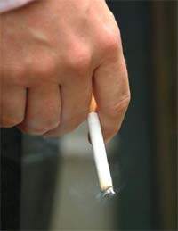  - "Филип Моррис" добивается отмены запрета на рекламу сигарет