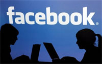 Интернет Маркетинг - Facebook поместит рекламу в комменты к фото