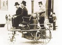 Однажды... - 211 лет назад был продемонстрирован первый паровой автомобиль