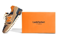  -  Levis   New Balance 1300 -   