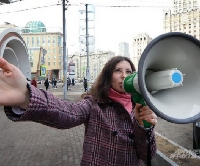 - В городах России стало тише