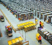 - Amazon испугался увеличения спроса на свои услуги