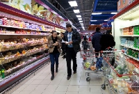  - Россияне переходят на более дешевые продукты