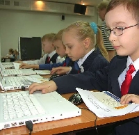 - Для школьников создадут специальный интернет
