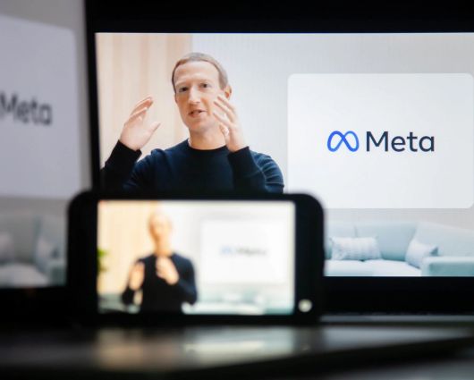 Официальная хроника - Почему Марк Цукерберг не контролирует рекламу в Facebook и Instagram?