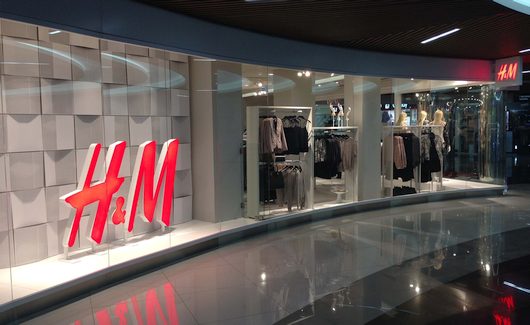Финансы - Онлайн-продажи не спасли H&M от серьезных убытков