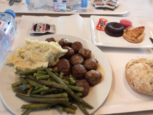 Новости Технологий - IKEA собирается продавать фрикадельки из растительного мяса. Свежая новость...