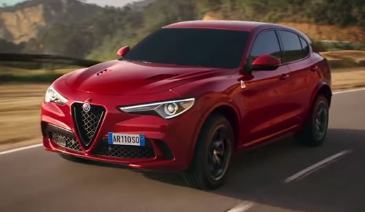 Новости Видео Рекламы - Кими Райкконен с женой в новой рекламе Alfa Romeo Stelvio Quadrifoglio