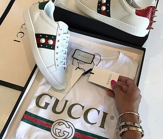 Новости Рынков - Сколько аккаунтов соцсетей продают подделки Gucci и Louis Vuitton?
