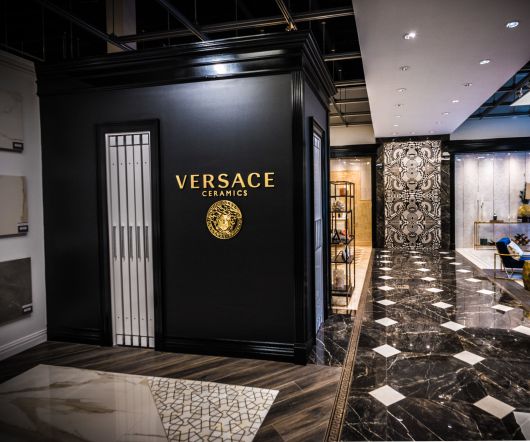 Новости Рынков - Кто купит модный дом Versace?