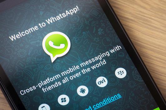 Социальные сети - Facebook отменила запуск рекламы в WhatsApp. Но от идеи не отказалась