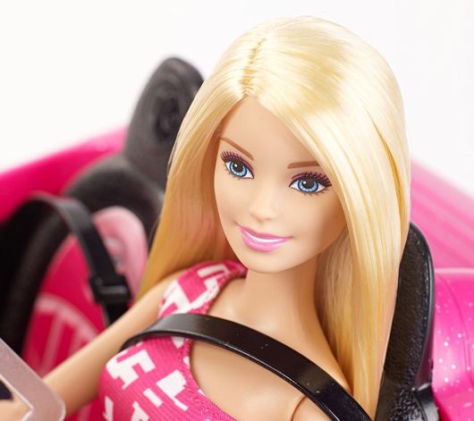 Новости Ритейла - Как премьера фильма повлияла на продажи кукол «Барби»?