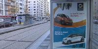 Социальные сети - Во французском Гренобле решили убрать с улиц рекламные плакаты