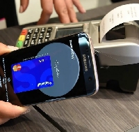 - Швейцарцы требуют запретить Samsung Pay в России