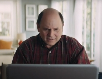 - Безумная реклама Tide для Super Bowl